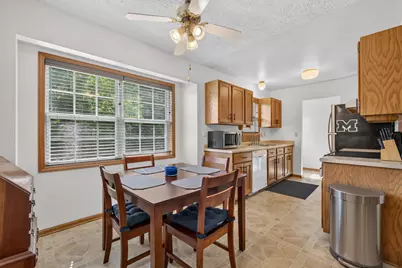 10224 Mizzen Lane, Pleasant Lake, MI 49272 - Photo 7