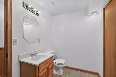 10224 Mizzen Lane, Pleasant Lake, MI 49272 - Photo 23