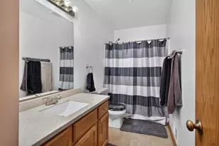 10224 Mizzen Ln, Pleasant Lake, MI 49272 - Photo 17