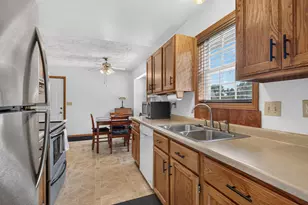 10224 Mizzen Ln, Pleasant Lake, MI 49272 - Photo 13