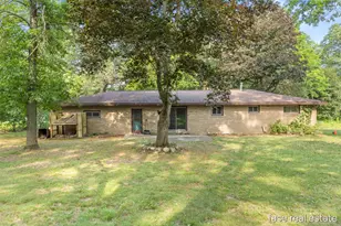 7676 Courtland Dr NE, Rockford, MI 49341 - Photo 19