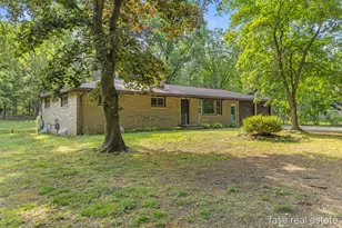 7676 Courtland Dr NE, Rockford, MI 49341 - Photo 3