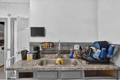 18954 Hickory Street, Detroit, MI 48205 - Photo 15