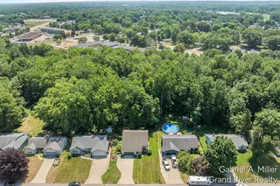 1472 Caprice Drive, Jenison, MI 49428 - Photo 3