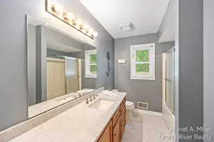 1472 Caprice Dr, Jenison, MI 49428 - Photo 31