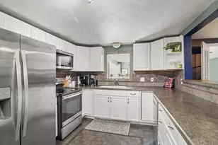 310 N Union St, Tecumseh, MI 49286 - Photo 5