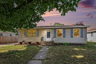 650 Oakcrest St SW, Wyoming, MI 49509 - Photo 1