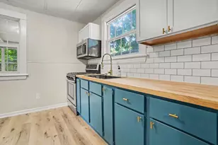 837 W Southern Ave, Muskegon, MI 49441 - Photo 9