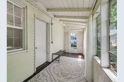 837 W Southern Avenue, Muskegon, MI 49441 - Photo 19