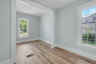 837 W Southern Ave, Muskegon, MI 49441 - Photo 11