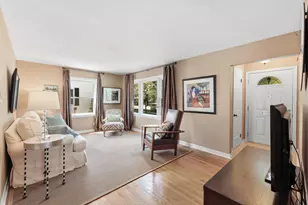 246 Alten Ave NE, Grand Rapids, MI 49503 - Photo 9