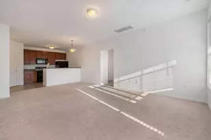 964 W Summerfield Gln Cir, Ann Arbor, MI 48103 - Photo 5