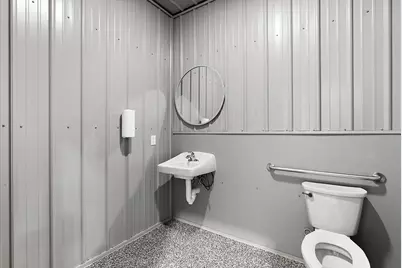 2050 Northwoods Drive, Muskegon, MI 49442 - Photo 31