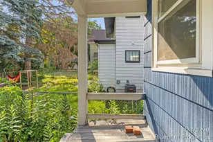 643 Lake Dr SE, Grand Rapids, MI 49503 - Photo 25