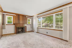 1197 Beechwood Dr, Jenison, MI 49428 - Photo 9
