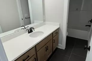 671 Waterford Village Dr NW, Grand Rapids, MI 49534 - Photo 11