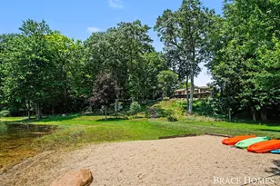 3050 Kenyon Ln, Middleville, MI 49333 - Photo 5