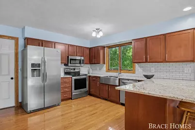 3050 Kenyon Lane, Middleville, MI 49333 - Photo 11