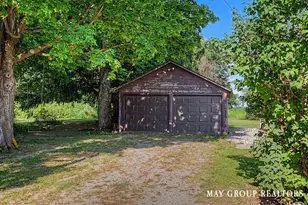 7572 Collins Rd, Fenwick, MI 48834 - Photo 39