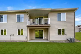 1390 W Village Blvd, Kalamazoo, MI 49009 - Photo 17