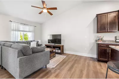 1390 W Village Boulevard, Kalamazoo, MI 49009 - Photo 5