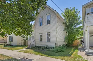 927 Davis Ave NW, Grand Rapids, MI 49504 - Photo 3