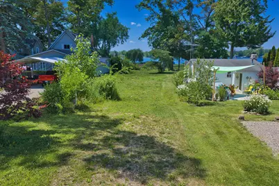 196 Wildwood Beach Road, Quincy, MI 49082 - Photo 3