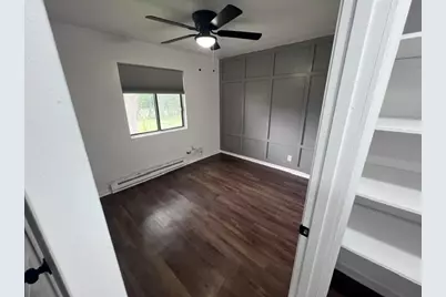 4733 S Pennsylvania Avenue, Lansing, MI 48910 - Photo 7