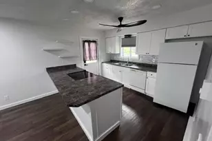 4733 S Pennsylvania Ave, Lansing, MI 48910 - Photo 23