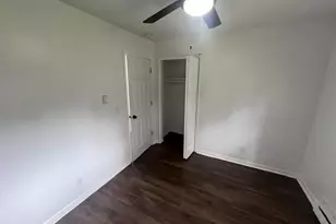 4733 S Pennsylvania Ave, Lansing, MI 48910 - Photo 9