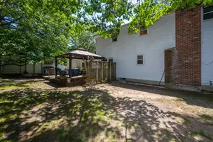 2240 Pleasant Hill Dr, Norton Shores, MI 49441 - Photo 45