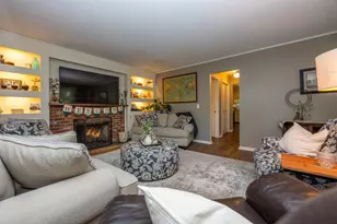 2240 Pleasant Hill Dr, Norton Shores, MI 49441 - Photo 11