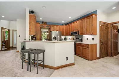 3004 Cooks Meadow Drive NE, Grand Rapids, MI 49525 - Photo 5