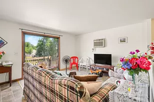 1134 Country, Holland, MI 49423 - Photo 5