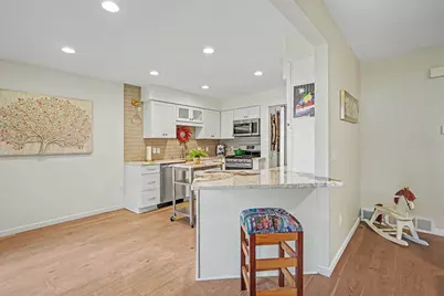 114 Sandy Point Drive #14, Holland, MI 49424 - Photo 7