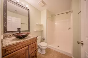 953 E Summerfield Glen Cir, Ann Arbor, MI 48103 - Photo 11