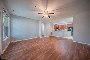 953 E Summerfield Glen Cir, Ann Arbor, MI 48103 - Photo 3