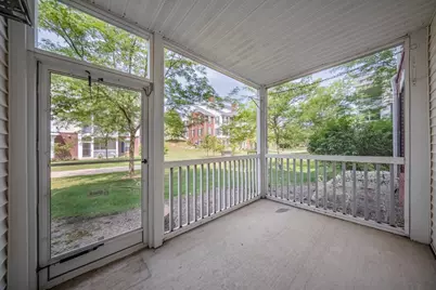 953 E Summerfield Glen Circle, Ann Arbor, MI 48103 - Photo 5