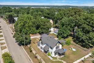1501 College Ave NE, Grand Rapids, MI 49505 - Photo 13