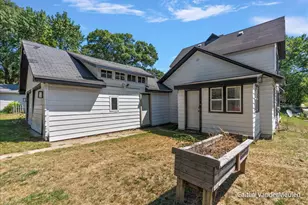 1501 College Ave NE, Grand Rapids, MI 49505 - Photo 9