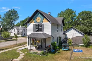 1501 College Ave NE, Grand Rapids, MI 49505 - Photo 11
