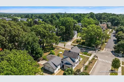 1501 College Avenue NE, Grand Rapids, MI 49505 - Photo 17