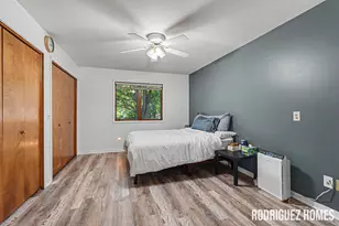 1731 Lakeview Dr, Zeeland, MI 49464 - Photo 11