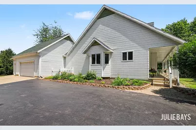 6202 Black Creek Drive, Middleville, MI 49333 - Photo 3
