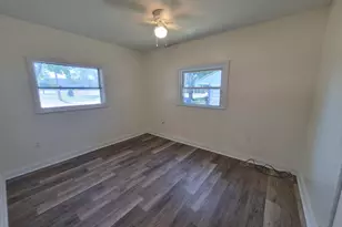 885 Barnum St SW, Wyoming, MI 49509 - Photo 9