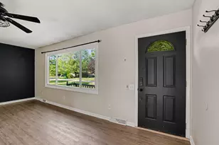 59799 White Wood Dr, Mattawan, MI 49071 - Photo 3