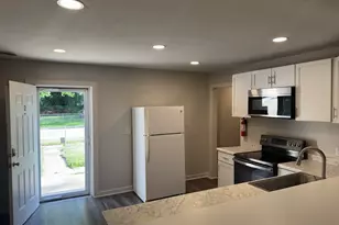 677 Dorset Ave, Ypsilanti, MI 48198 - Photo 5