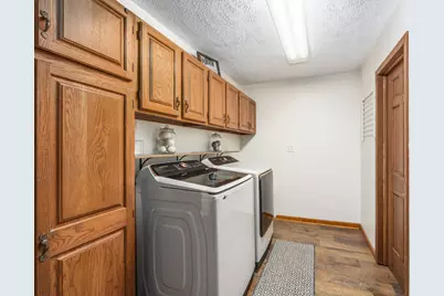 2189 W Vermontville Highway, Charlotte, MI 48813 - Photo 25