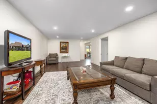 2189 W Vermontville Hwy, Charlotte, MI 48813 - Photo 33