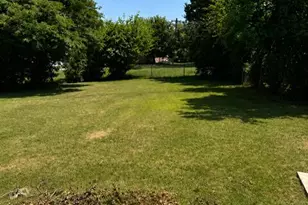 29310 Prestwick St, Southfield, MI 48076 - Photo 17